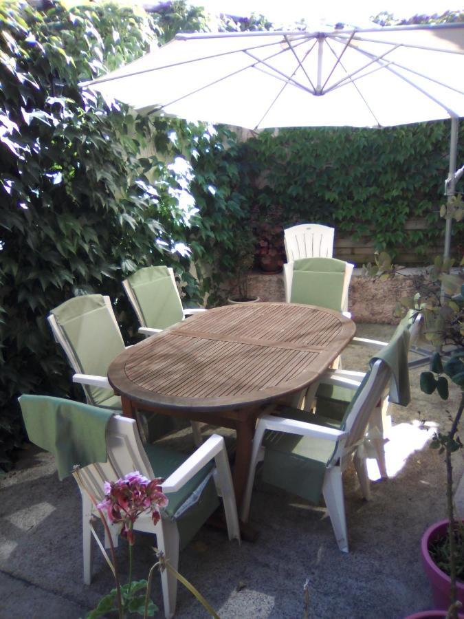Bed and Breakfast La Ganse Blanche Usson-en-Forez Exterior foto