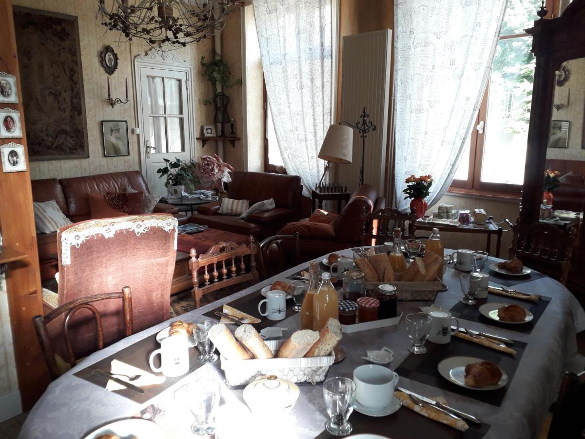 Bed and Breakfast La Ganse Blanche Usson-en-Forez Exterior foto